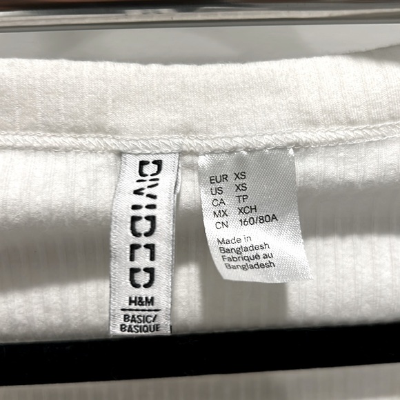 H&M scoop neck long sleeve top - Picture 4 of 4